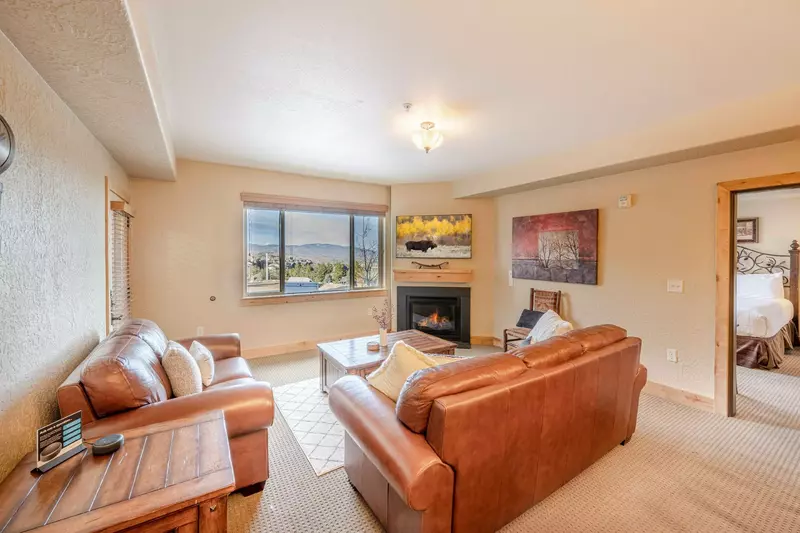 Silverado  Lodge at Canyons Village | 122 AB One Bedroom Suite