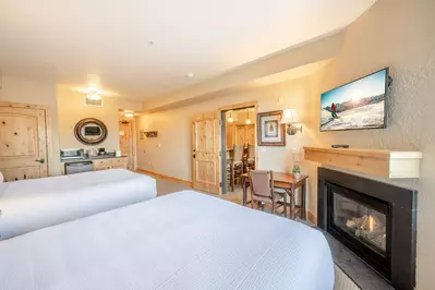Silverado Lodge at Canyons Village  | 122C One Bedroom Hotel Suite