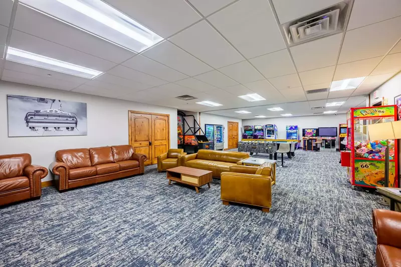 Silverado Lodge at Canyons Village  | 122C One Bedroom Hotel Suite