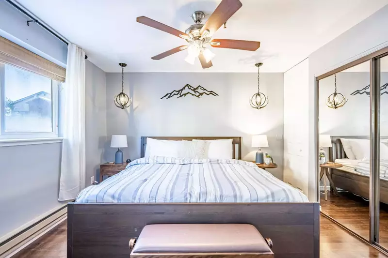 Carriage House at Prospector Square