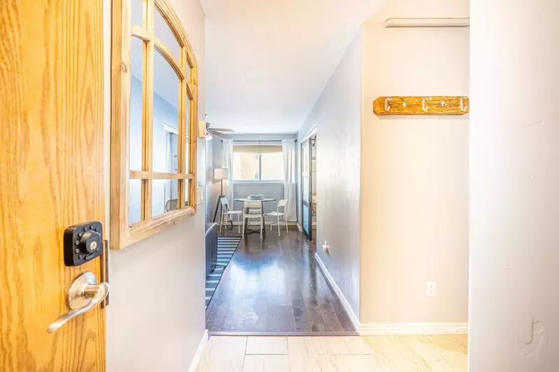 Carriage House at Prospector Square