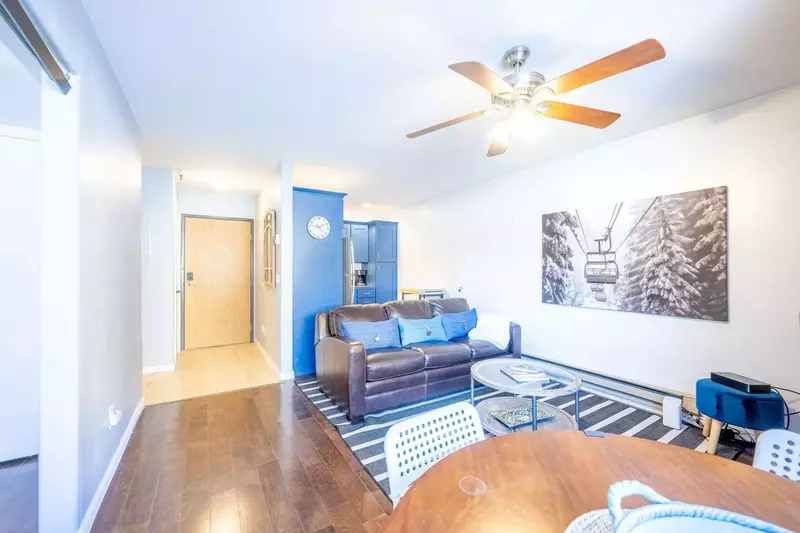 Carriage House at Prospector Square