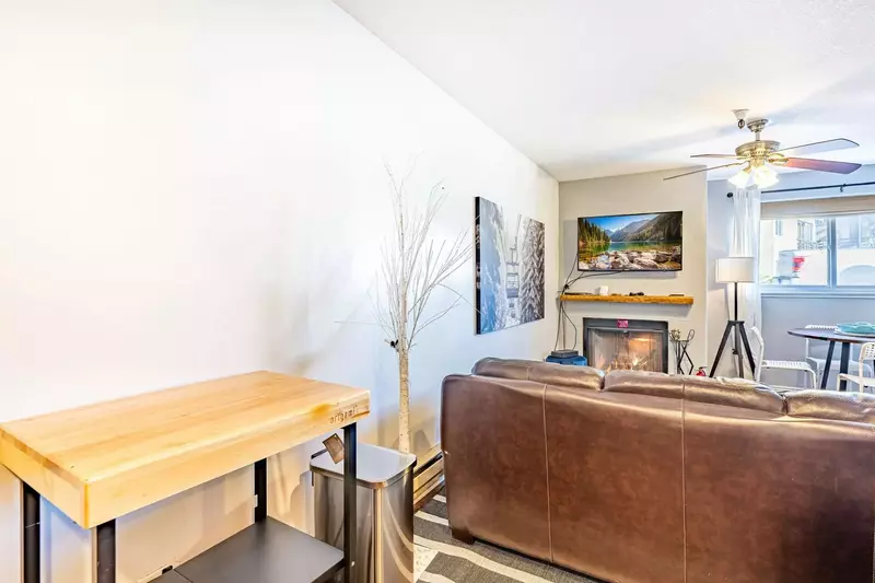 Carriage House at Prospector Square