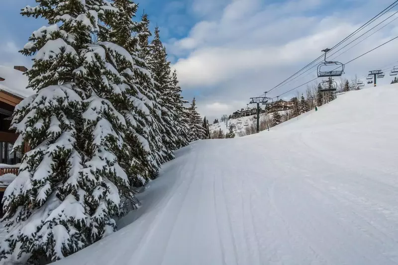 Carriage House at Prospector Square