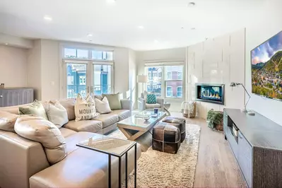 Main Street | Town Lift