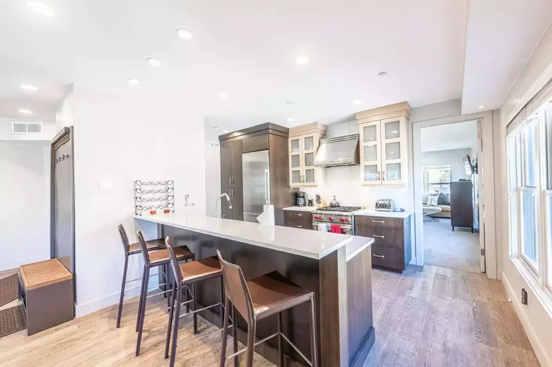 Main Street | Town Lift