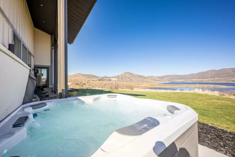 Deer Valley East | 9986 Rail Trail Loop