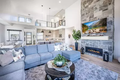 Deer Valley East | Lakefront Ski Home