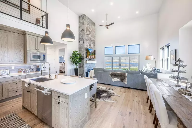 Deer Valley East | 9986 Rail Trail Loop