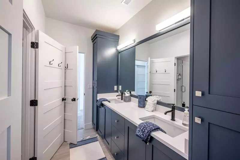 Deer Valley East | 9986 Rail Trail Loop