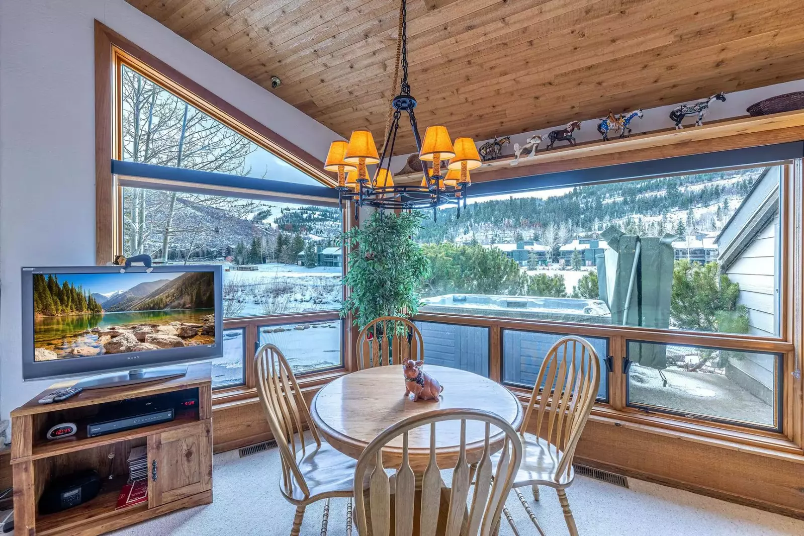 Deer Valley Fawngrove 1486