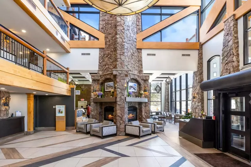 Step into the beautifully updated Westgate lobby, featuring a cozy fireplace where you can relax and unwind. Our friendly front desk staff at the coff