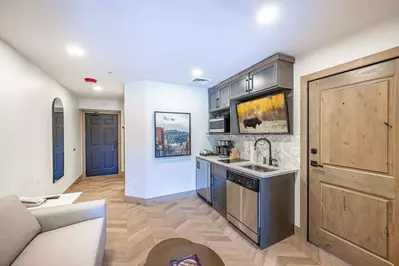 Westgate 4404AB