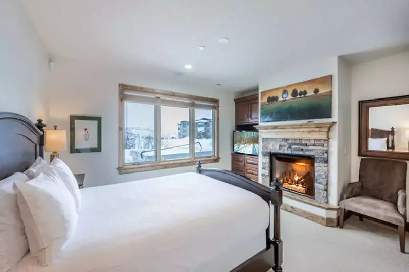 Stillwater | 9922 Vista