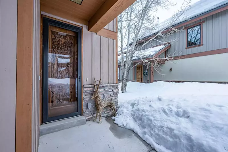 Stillwater | 9922 Vista