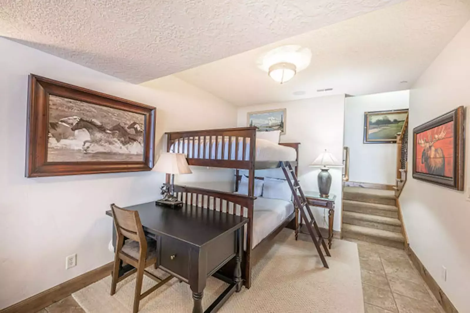 Stillwater | 9922 Vista