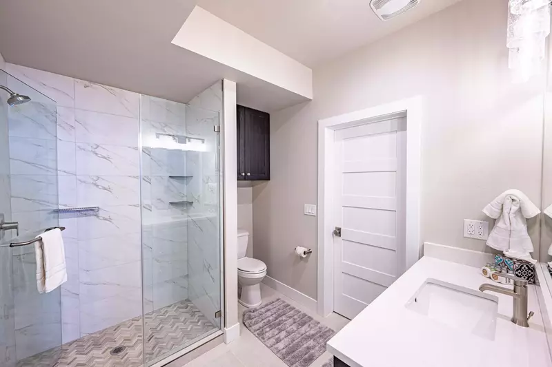 Deer Valley East | Bella Vista | 10077 N Meer