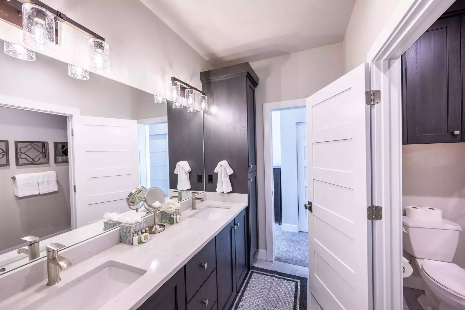 Deer Valley East | Bella Vista | 10077 N Meer