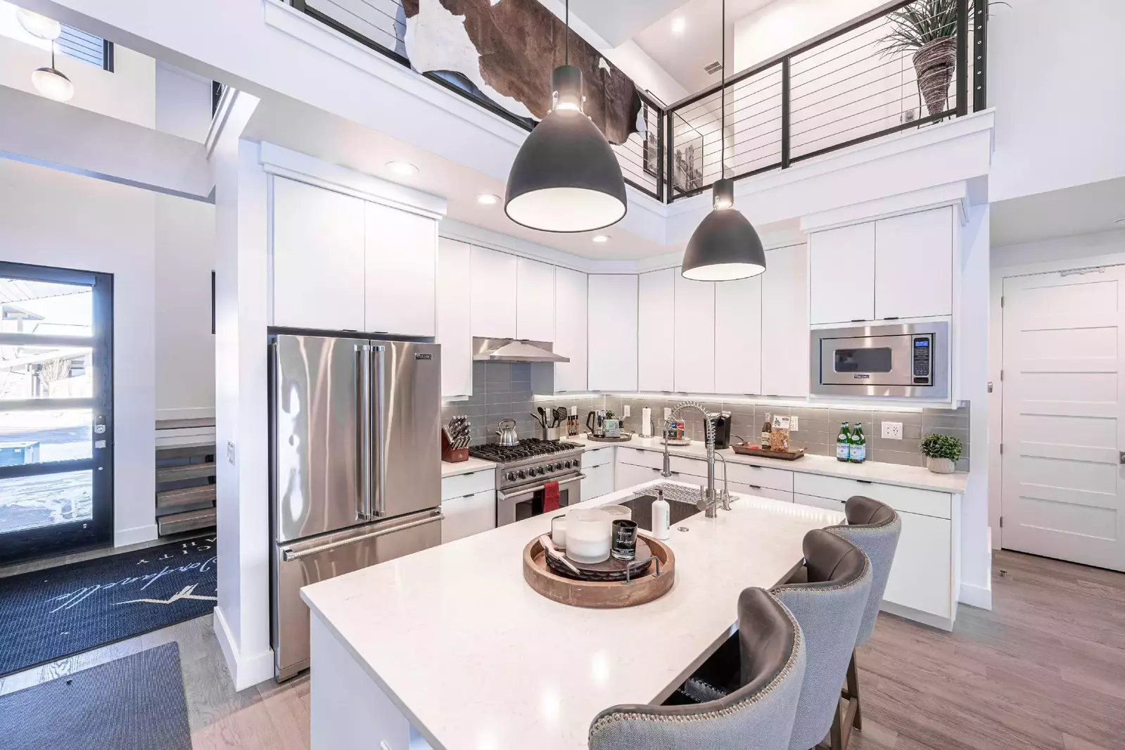 Deer Valley East | 9943 Meer