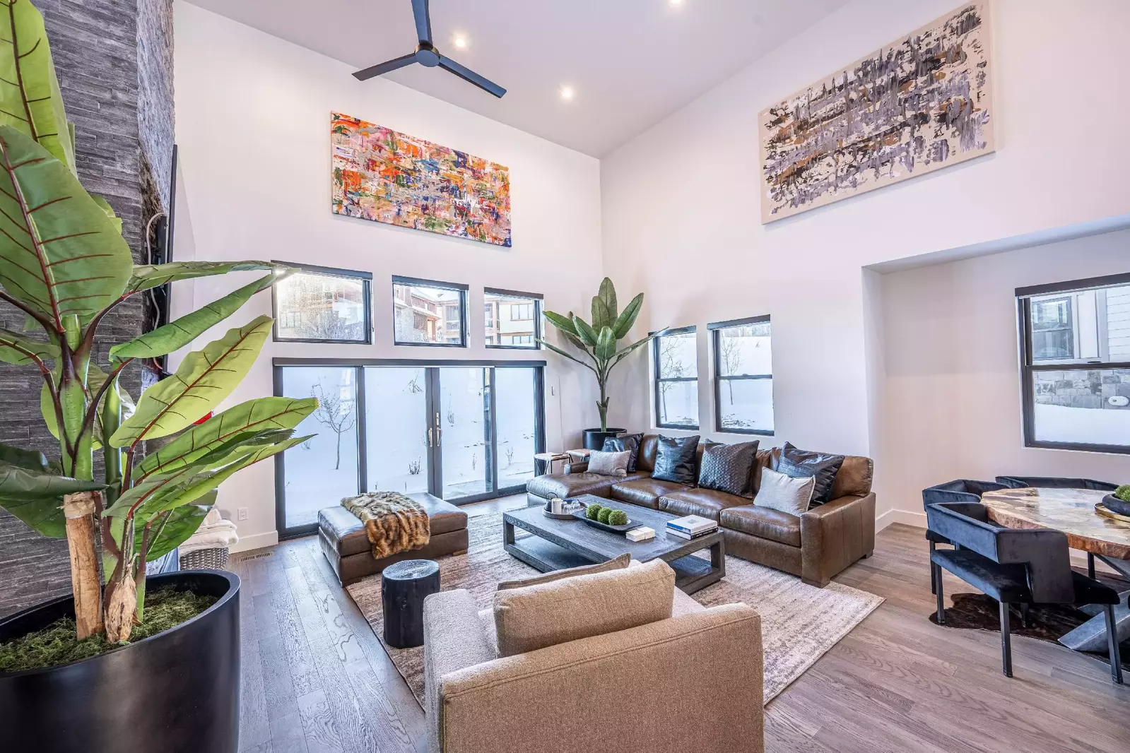 Deer Valley East | 9943 Meer