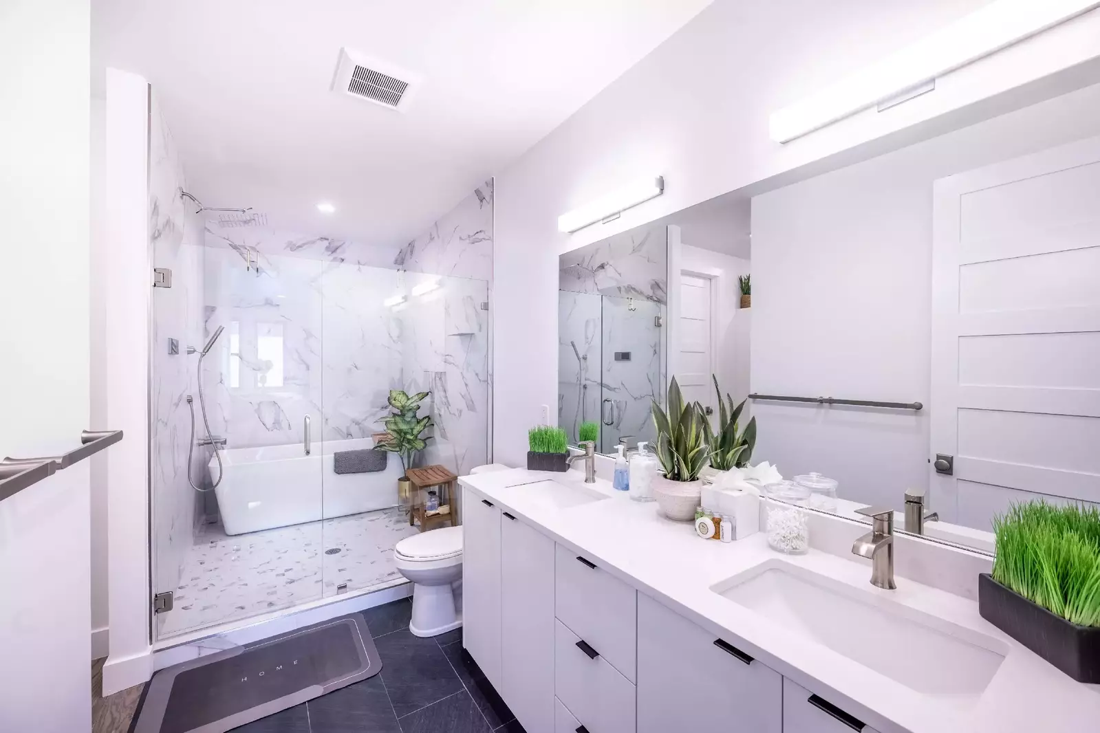 Deer Valley East | 9943 Meer