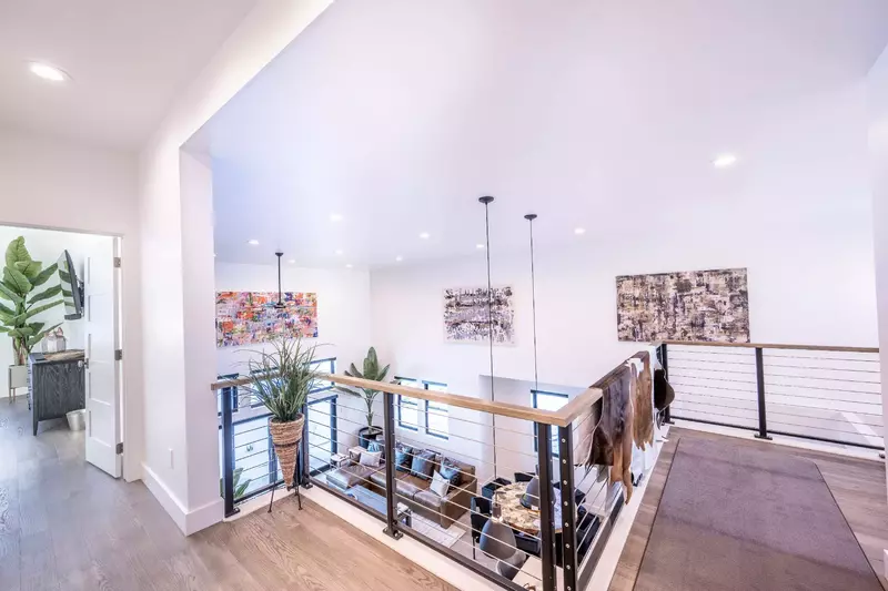 Deer Valley East | 9943 Meer