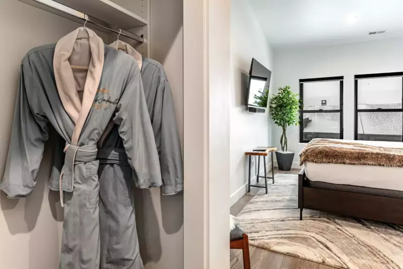 Deer Valley East | 9943 Meer