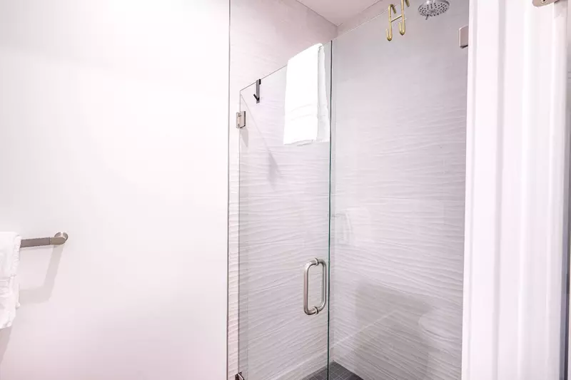 Deer Valley East | 9943 Meer