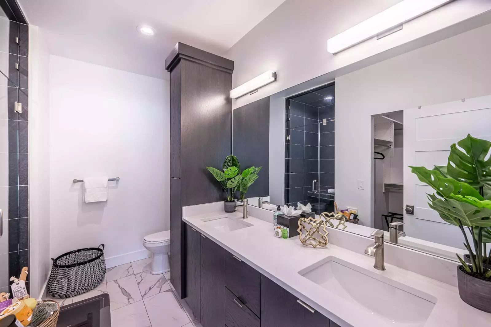 Deer Valley East | 9943 Meer