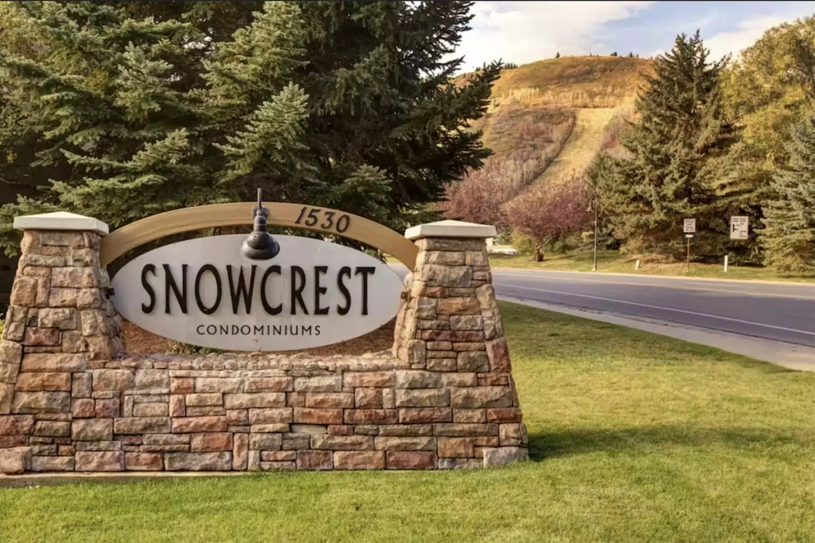Welcome to Snowcrest on Empire Ave!