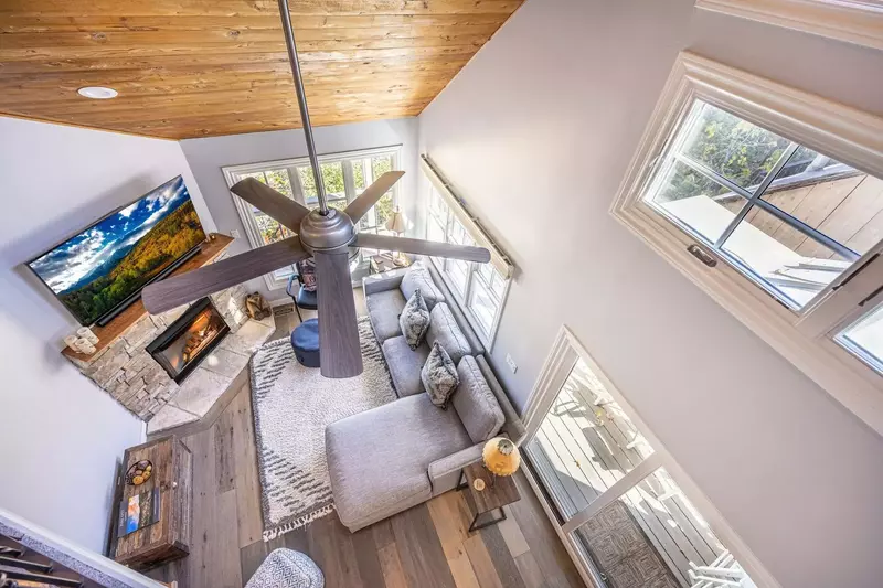 Beautifully updated, bright and spacious open floor plan with views of old town Park City