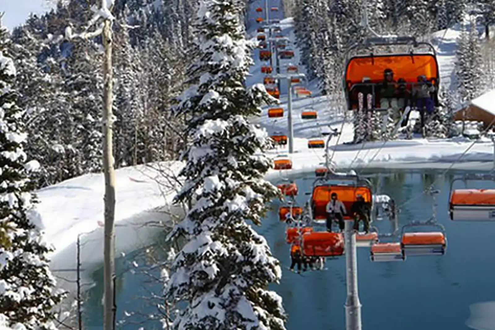 Blackstone Flats 210