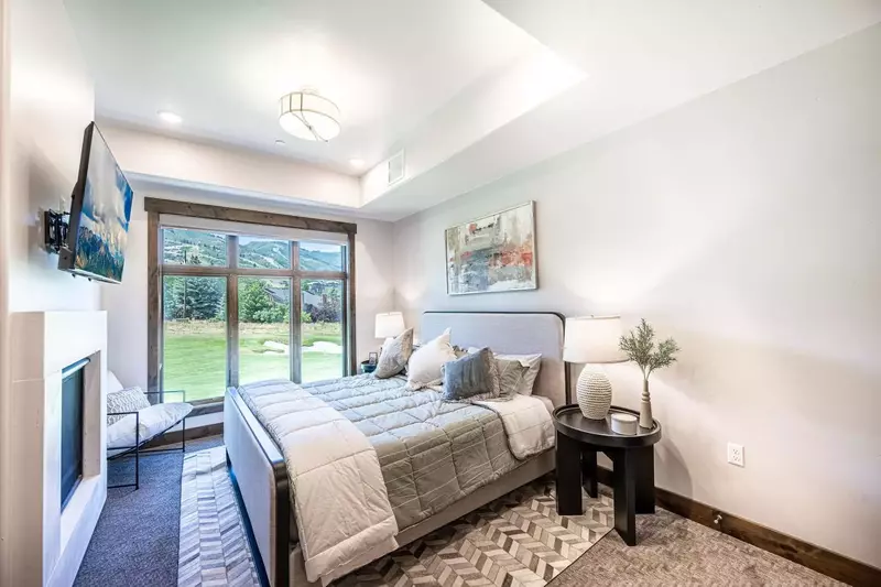 Encapsulated with amazing views of the Canyons