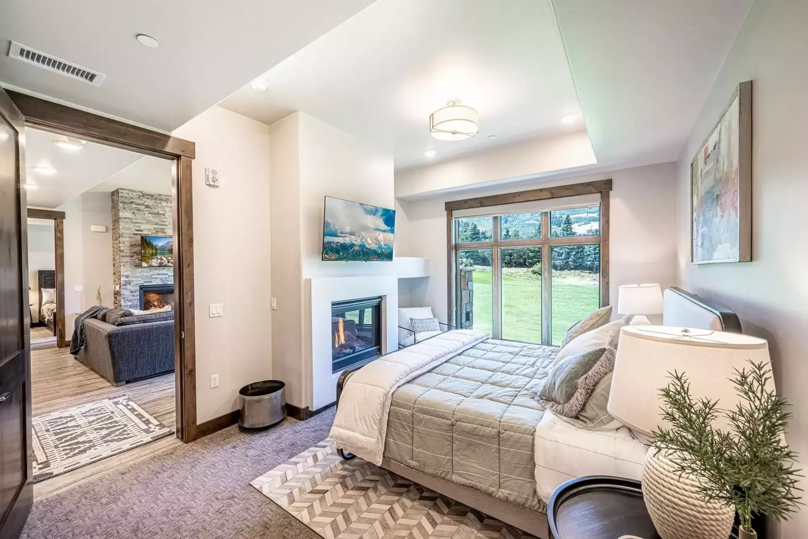 Second Primary Suite w Top of the Line King Mattress, Fireplace, Views, Comfortable Upholstered Chair, Gorgeous Views, En Suite Bathroom, HDTV