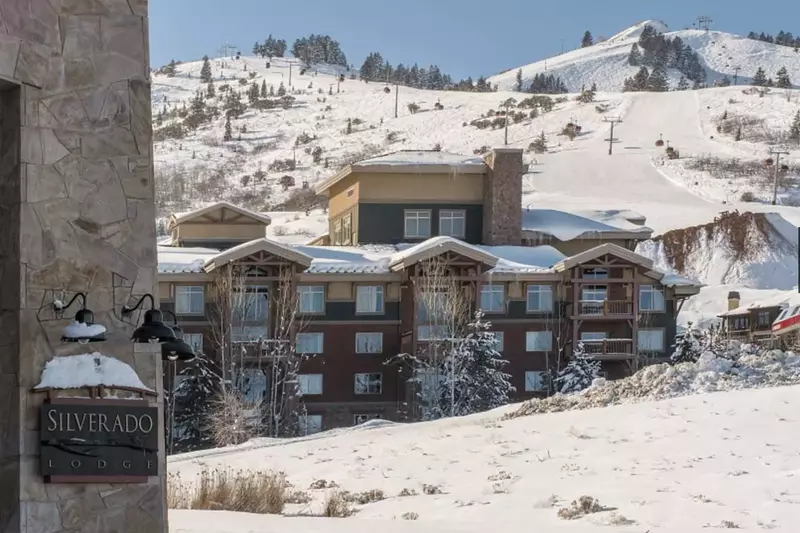 Welcome to The Silverado Lodge Resort – Less than 5 minutes to skiing!