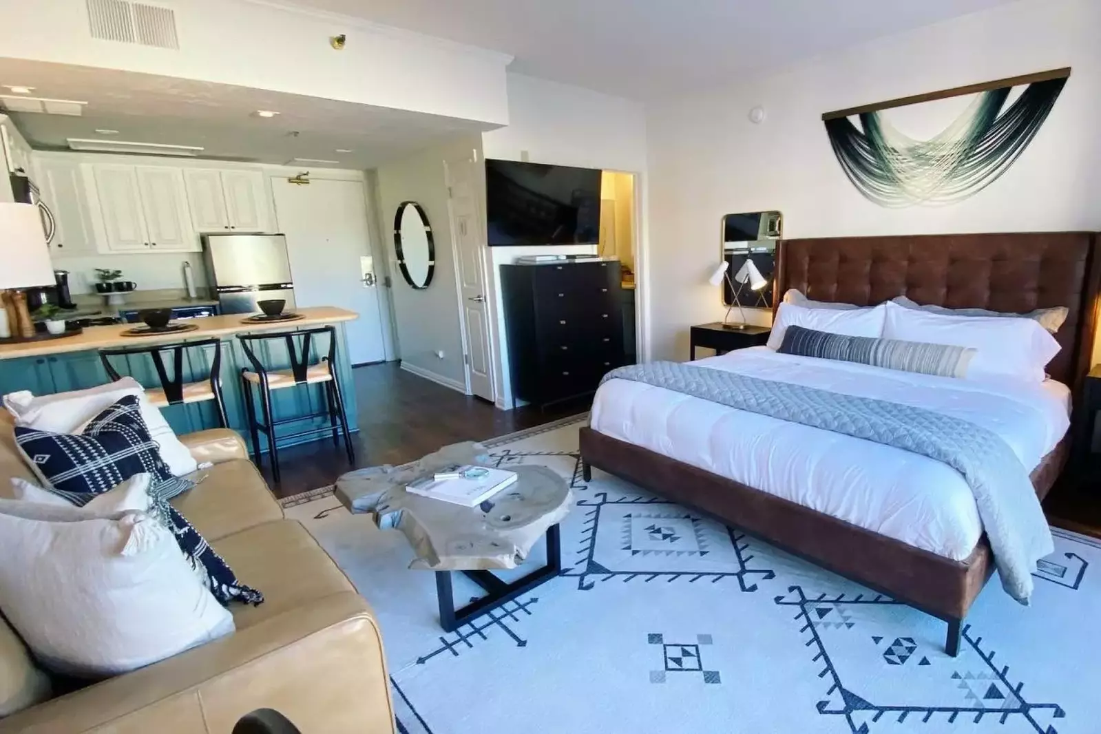 Professionally Cleaned, Daily housekeeping is available