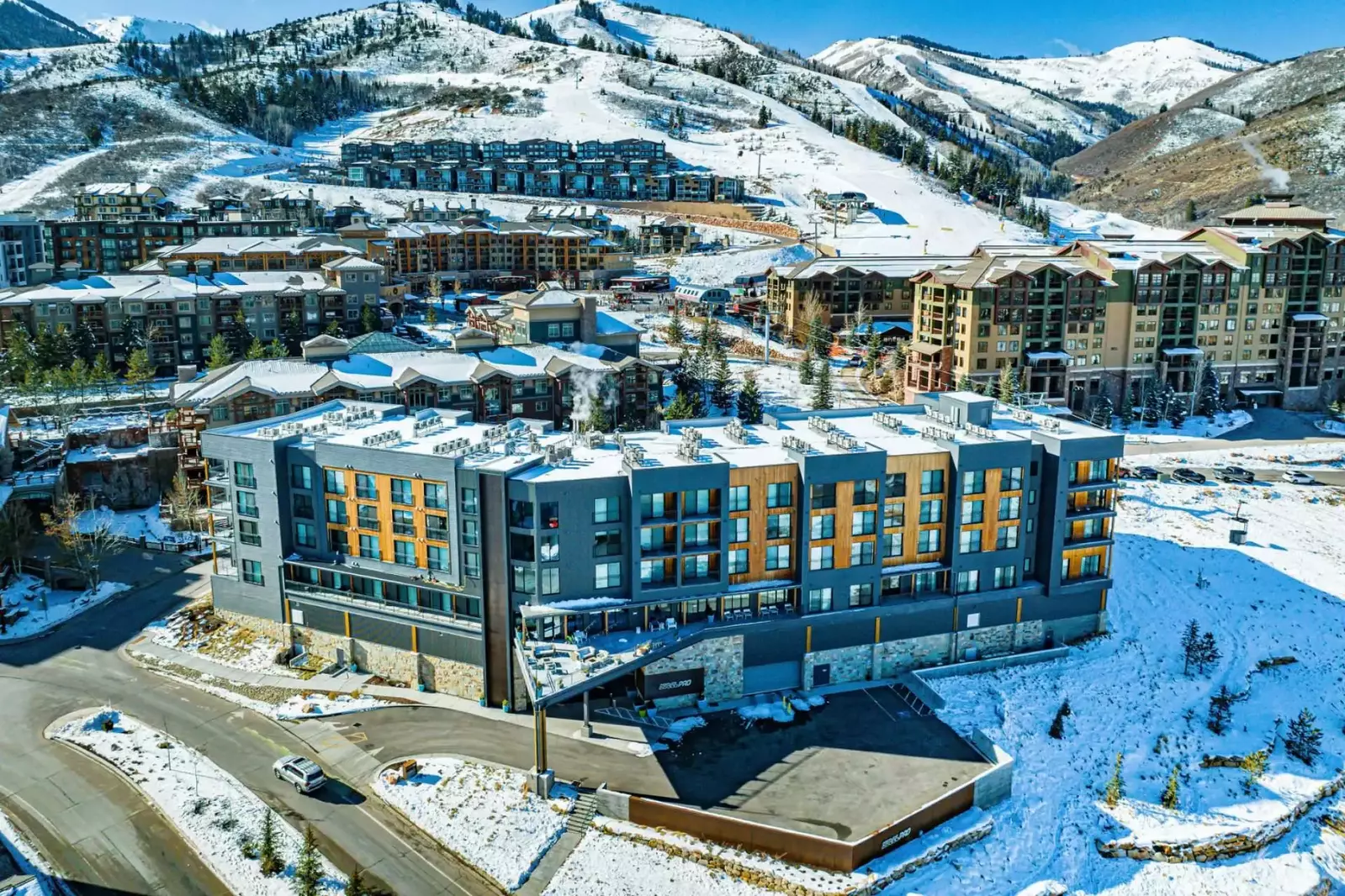 Welcome to a new Park City Ski-In/Ski-Out Experience at Canyons Village!