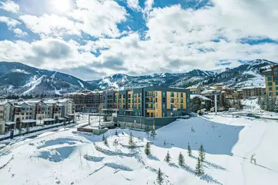 Canyons Village Ski Condo – Canyon Haus 309