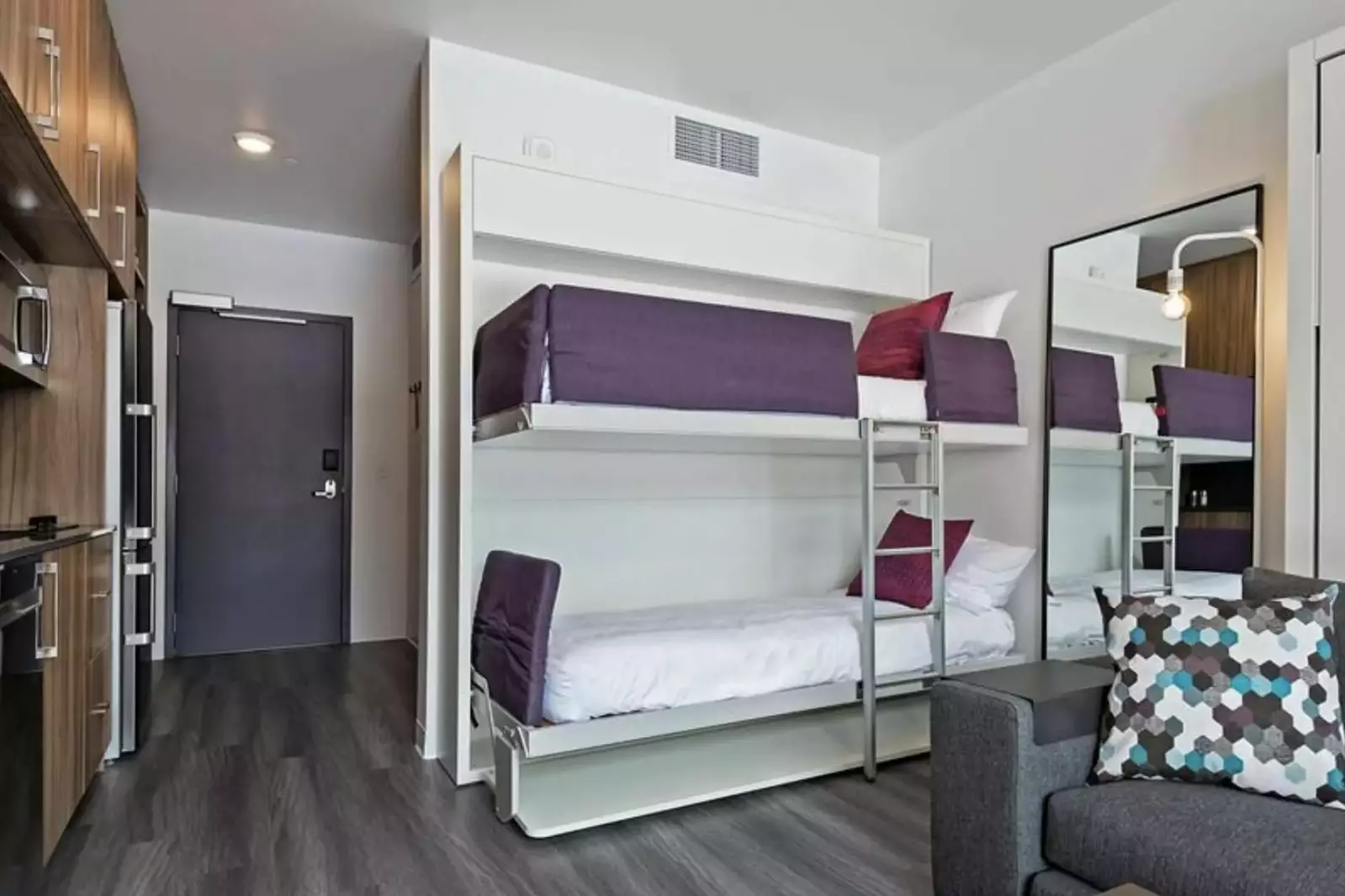 Double Deck twin bunk beds brilliantly planned to maximize the entire space