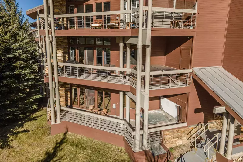 Our home is on the main level of the Powder Run condos and is steps away from the base of Deer Valley Resort – we are the closest unit to Snow Park Lo