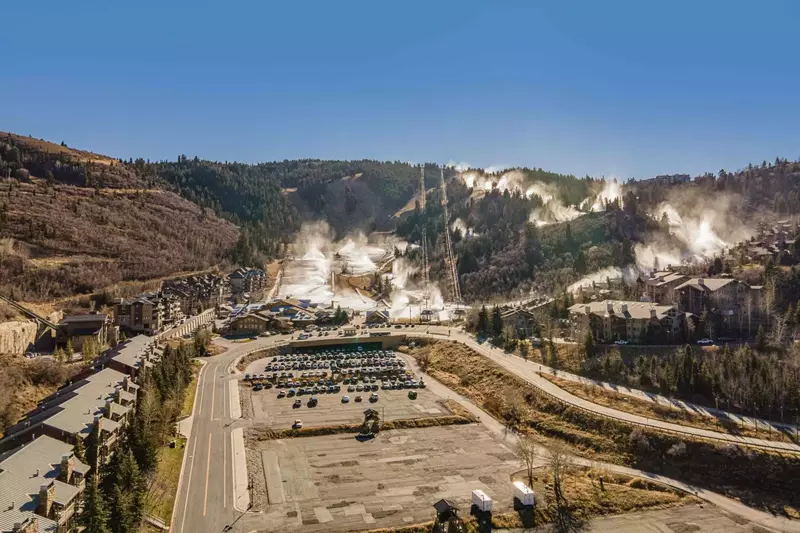 With world-class skiing, mountain biking, and hiking just outside this is truly a year round destination with something for everyone!