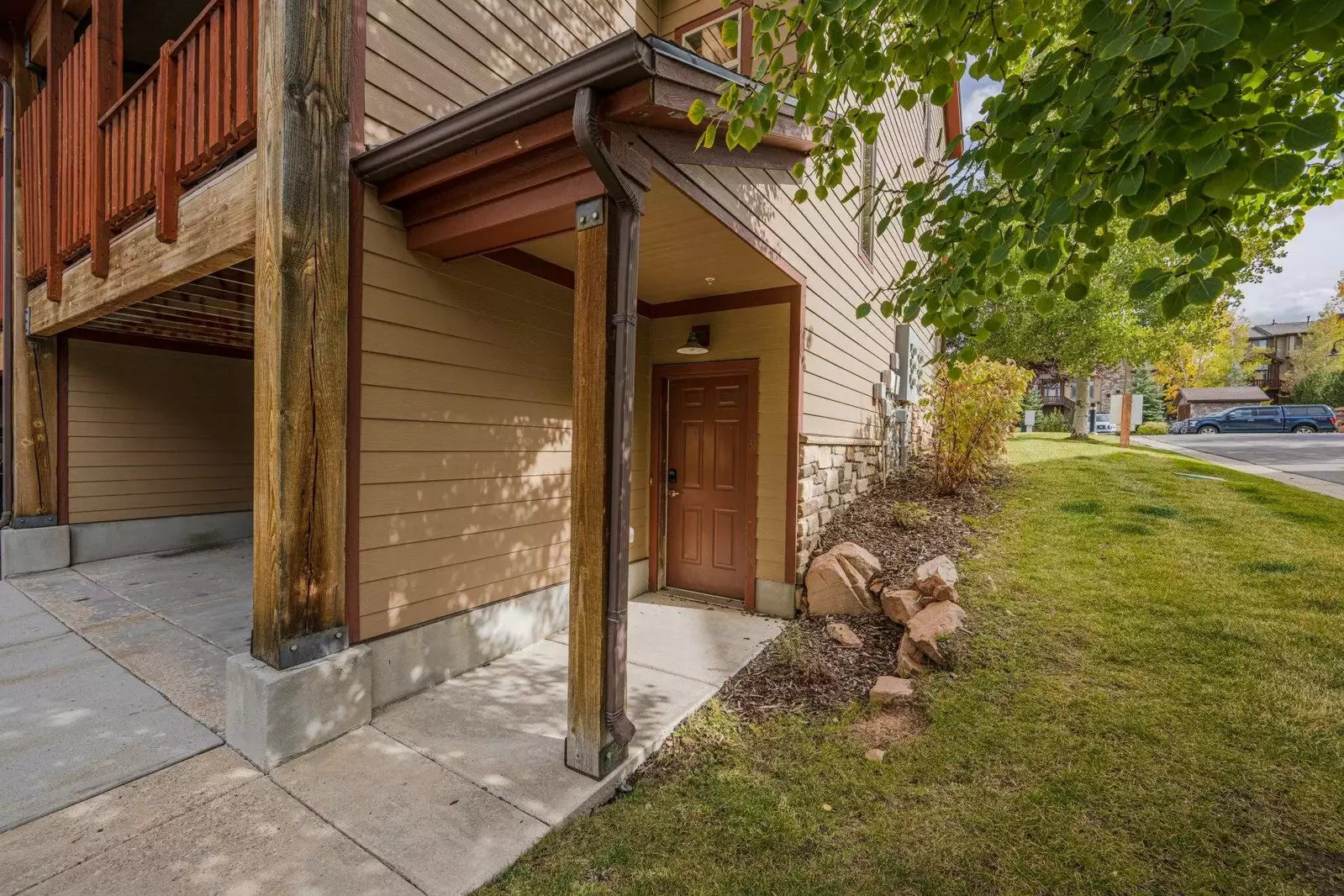 Spacious 2-car garage and keyless entry