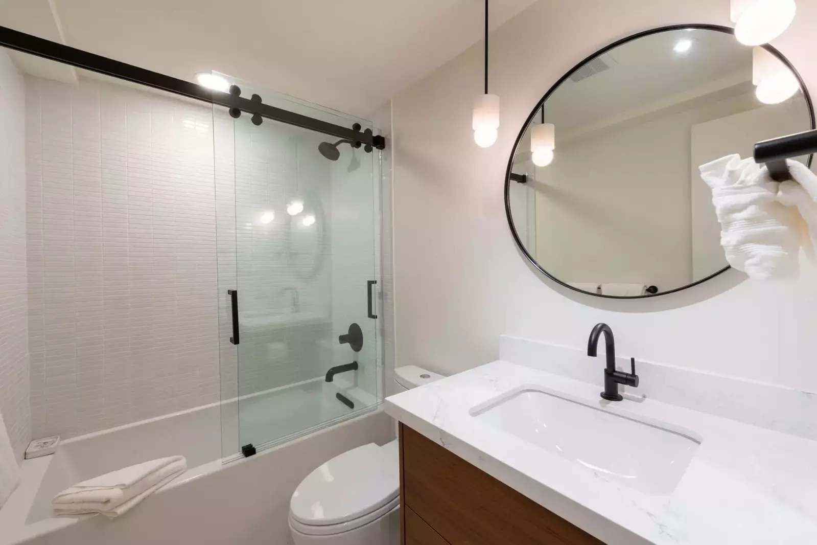 Full Bathroom located on the 2nd Floor nearby hall bathroom.