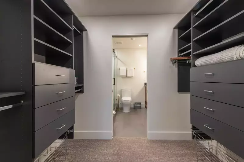 Primary Suite Spacious Walk In Closet