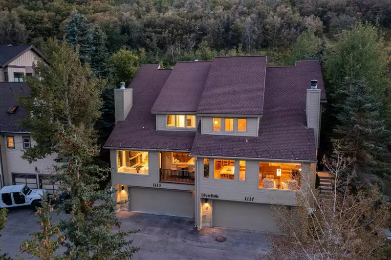 This home is a mid-century modern dream