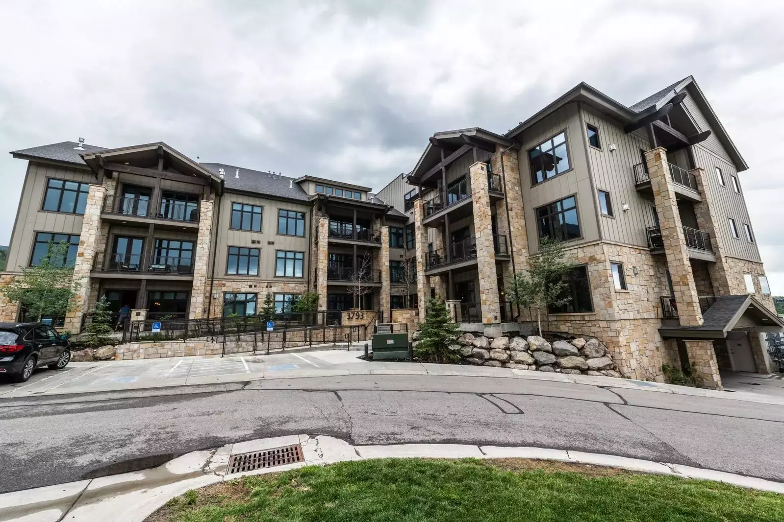 Welcome to Blackstone Residences - A New Luxury Condominium Complex in Park City!