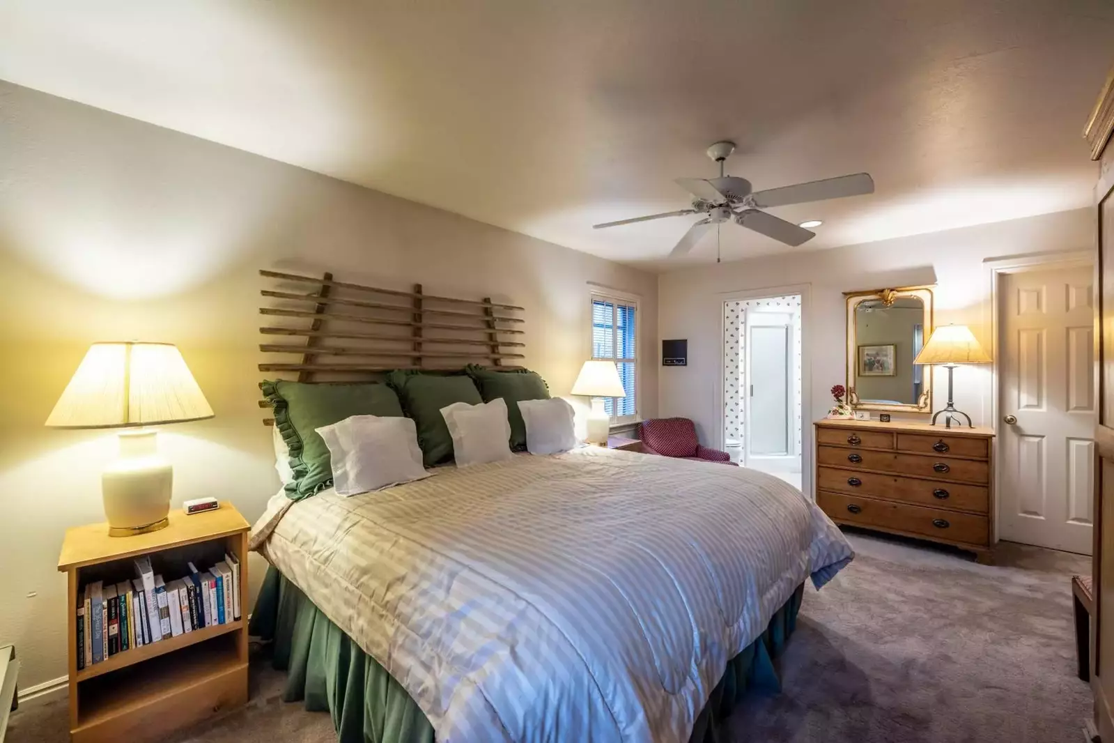 Master #2 with a king bed, en suite bathroom.