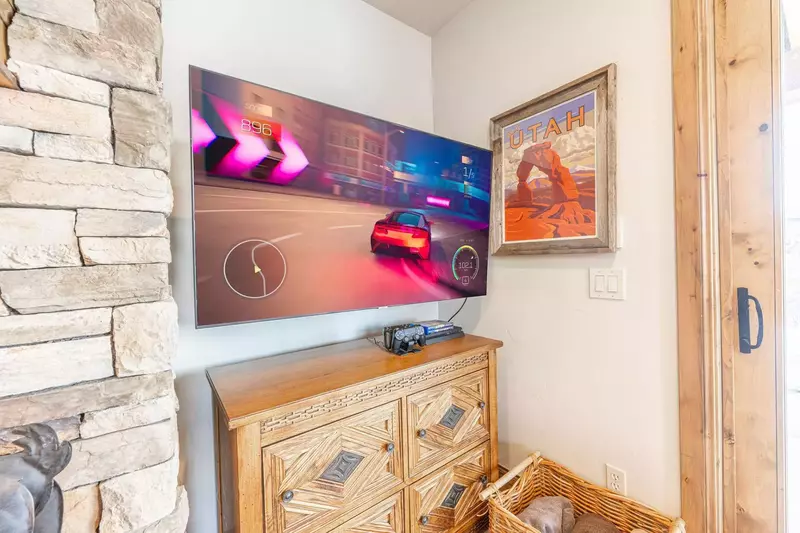 Something fun for Everyone! The Downstairs Family Room has a Playstation 4 with Family Friendly Games