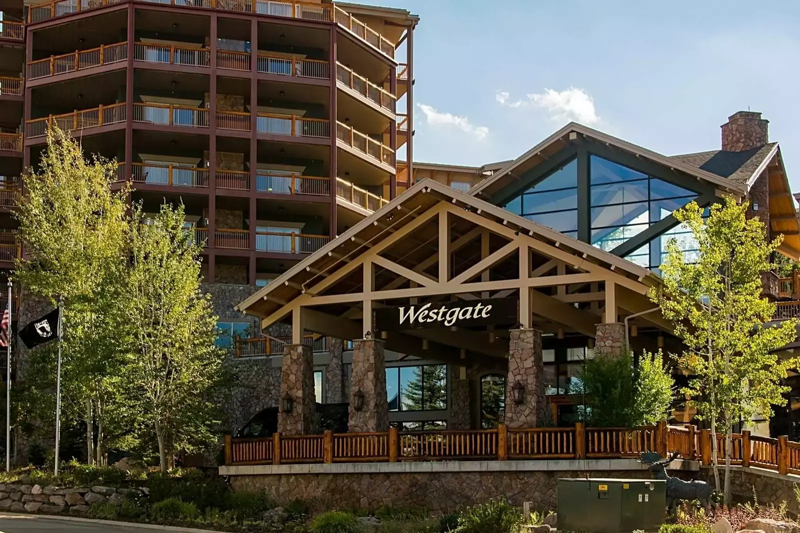 A Very Welcoming Westgate Driveway