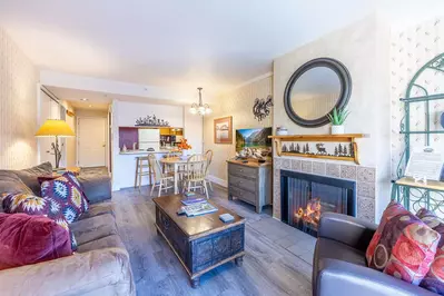 New Claim | Prospector Square